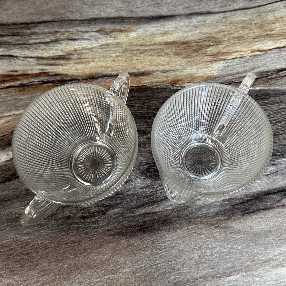 Vintage Dominion Glass 'Saguenay' pattern clear glass creamer and sugar bowls - Picture 2 of 6